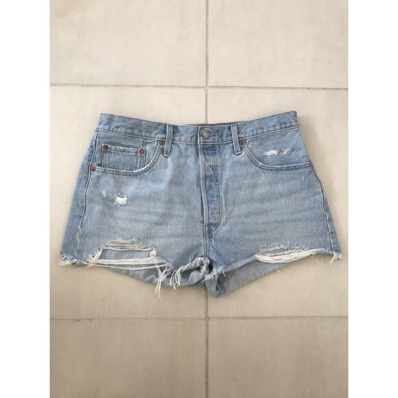 Levi's 501 Denim Jean Shorts High Waist Distressed Cut Off - Picture 1 of 8